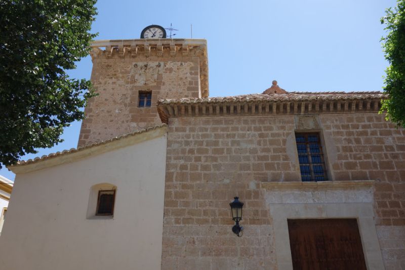Archivo:Iglesia fortaleza de Níjar, obra del Reino de Granada III.jpg