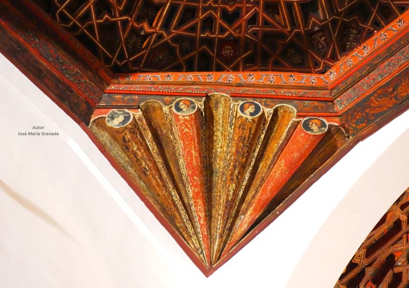 Archivo:Cuadrante en pendiente o pechina colgante. Mudéjar Granadino, carpintería de lo blanco. Obra del Reino de Granada III (1492-1833).jpg