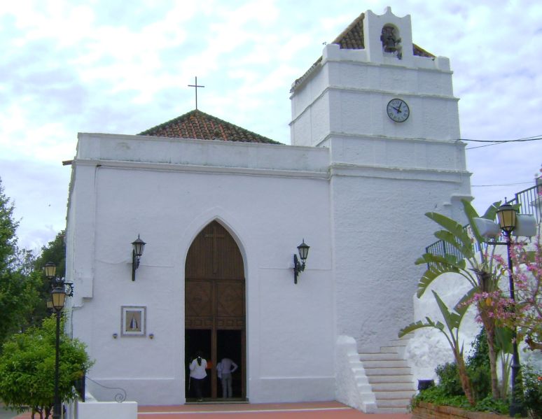 Archivo:Iglesia de la Virgen de las Maravillas, Maro, Málaga. Obra del Reino de Granada III. Restaurada en el periodo de la Región de Granada..jpg