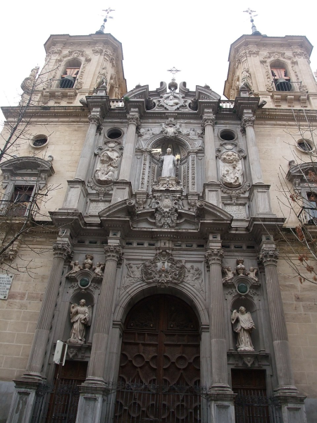 Archivo:Basílica de San Juan de Dios en Granada .png