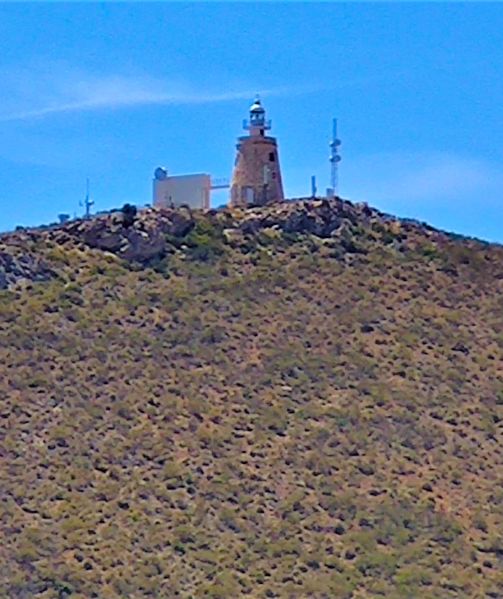 Archivo:Torre atalaya de la Estancia, Gualchos, Castell de Ferro, Granada, construida durante el Reino de Granada III o Cristiano..jpg