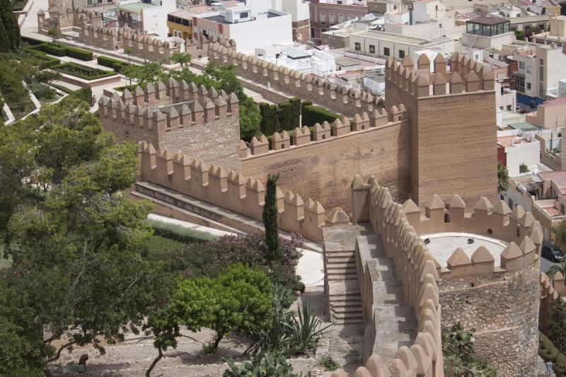 Archivo:Alcazaba de Almeria2.jpg